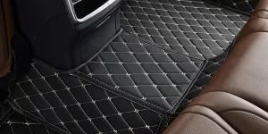 Karpet mobil bersih dan rapi di interior premium