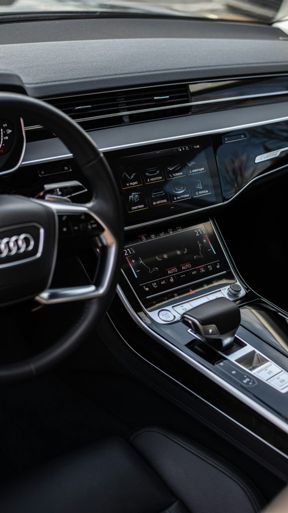 Interior Dashboard Modern - Presisi Desain Korea PT Demin