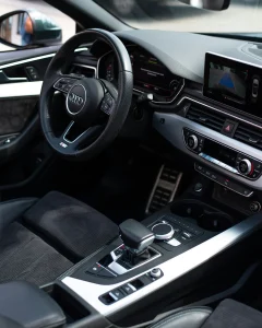 Interior Mobil Premium - Modern & Refined